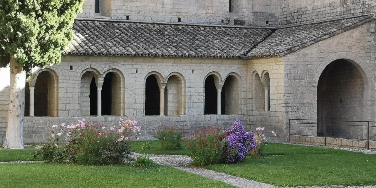 Bed and Breakfast Le Mimosa Saint-Saturnin-de-Lucian Exterior foto