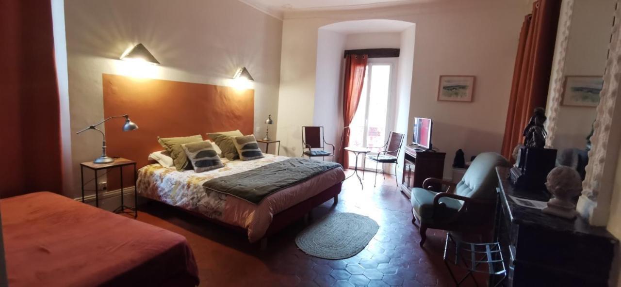 Bed and Breakfast Le Mimosa Saint-Saturnin-de-Lucian Exterior foto